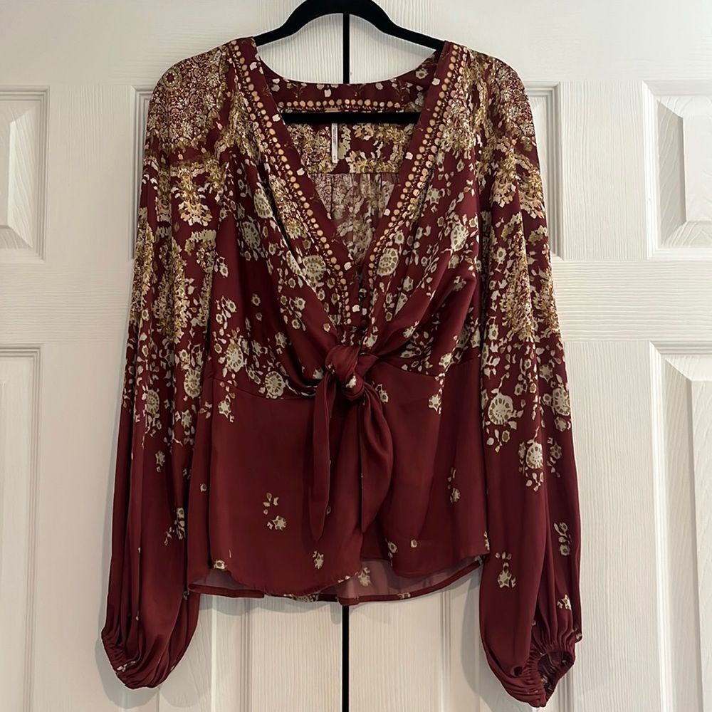 Free People Peasant Blouse. Size M.